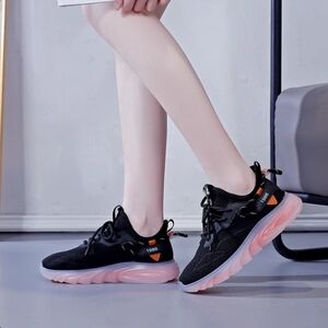 women shoes Sneakers